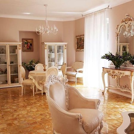 Hotel La Scogliera ボルディゲーラ エクステリア 写真
