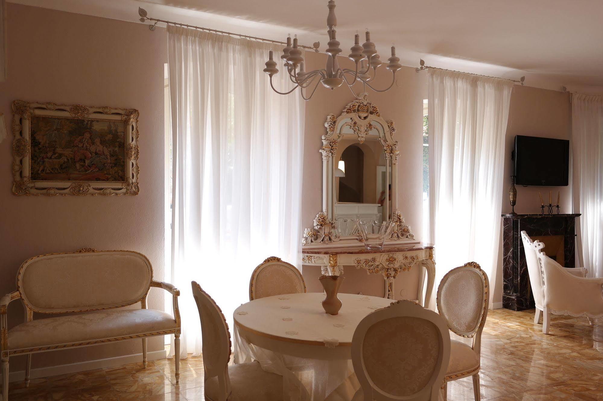 Hotel La Scogliera ボルディゲーラ エクステリア 写真